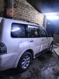 ميتسوبيشي باجيرو